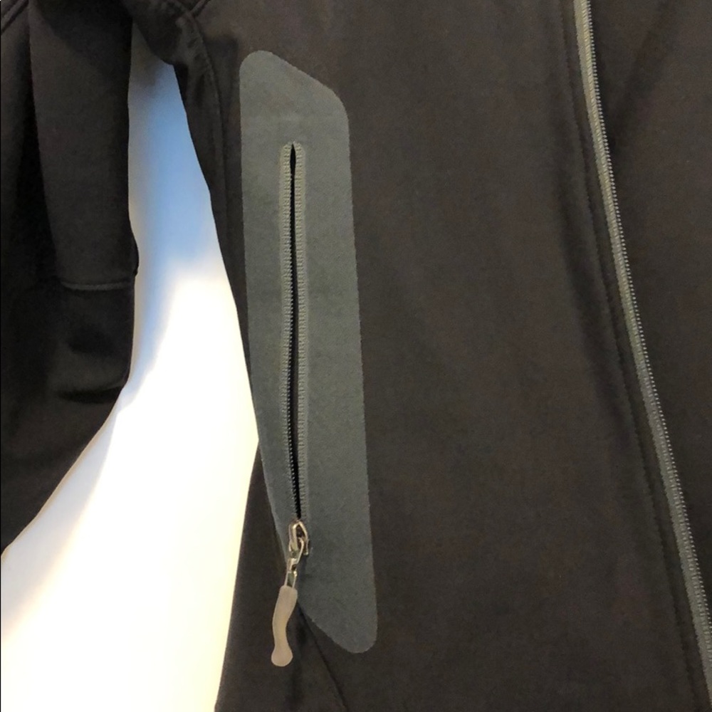 REI light weight jacket size small - Picture 3 of 8